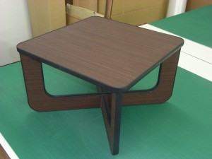 リボードでちゃぶ台を作ってみた。